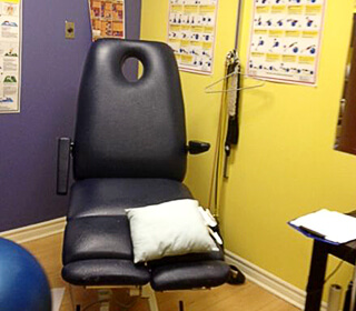 Mississauga Chiropody Office Chiropodist in the North York, ON M2J 2K9 (Newtonbrook, York Mills, Willowdale, Clanton Park, Parkwoods, Don Mills, Milliken, Thornhill, Langstaff, Agincourt, Bayview Village) and Mississauga, ON L5L 5M5 (Erin Mills, Erindale, Cooksville, Port Credit, Clarkson, Streetsville, West Oak Trails, Clearview, Uptown Core, Kerr Village) areas